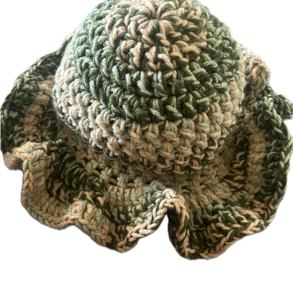Green and Cream Crochet Hat